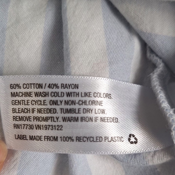 Universal Thread  Button Shirt Sz S - Picture 9 of 9